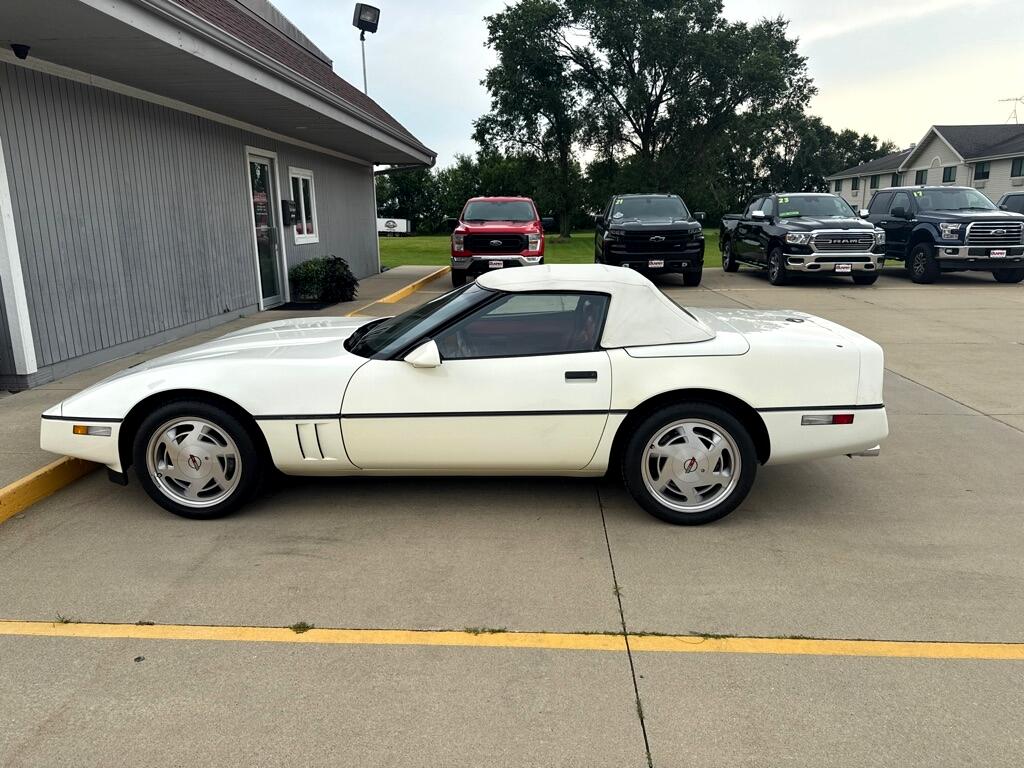 1988 Chevrolet Corvette photo 2
