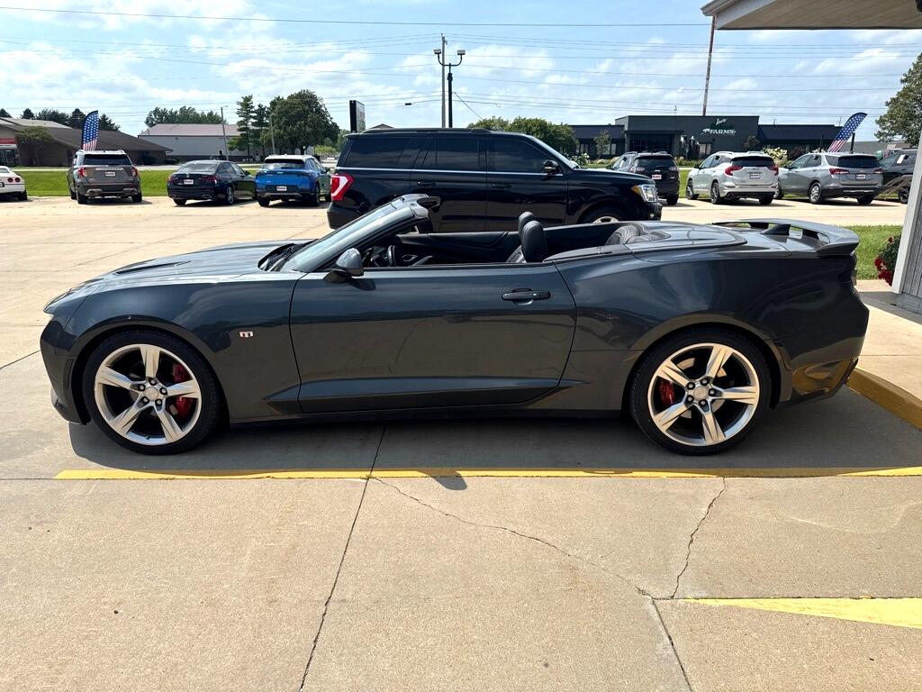 2017 Chevrolet Camaro 1SS photo 2