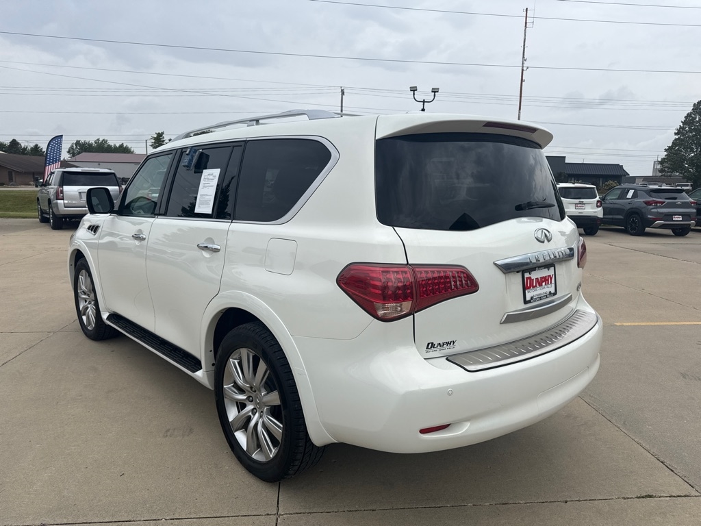 2012 Infiniti QX56 photo 3