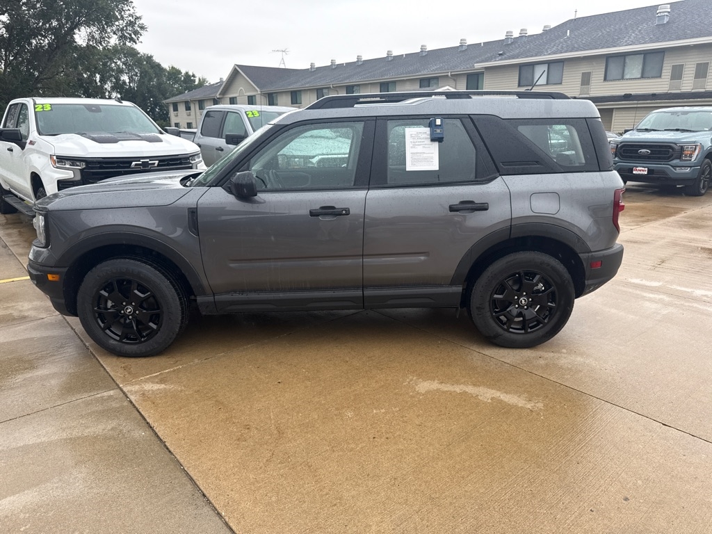 2023 Ford Bronco Sport Base photo 2