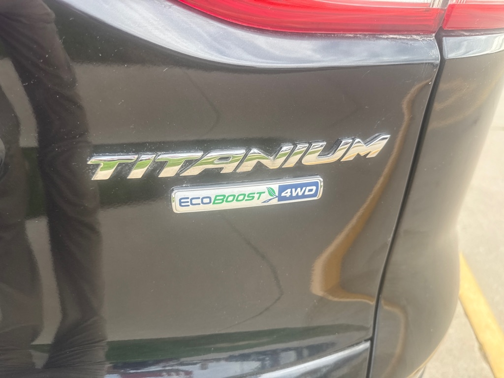 Ford Escape 4WD 4dr Titanium 2015