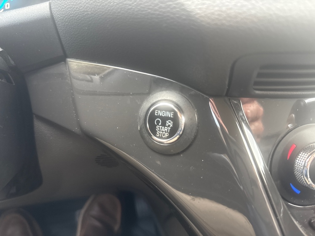 Ford Escape 4WD 4dr Titanium 2015