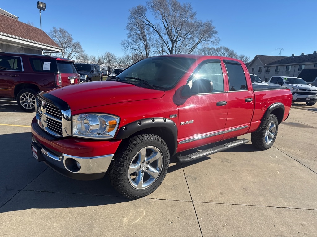 2008 Dodge Ram 1500 4WD Quad Cab 140.5" SLT