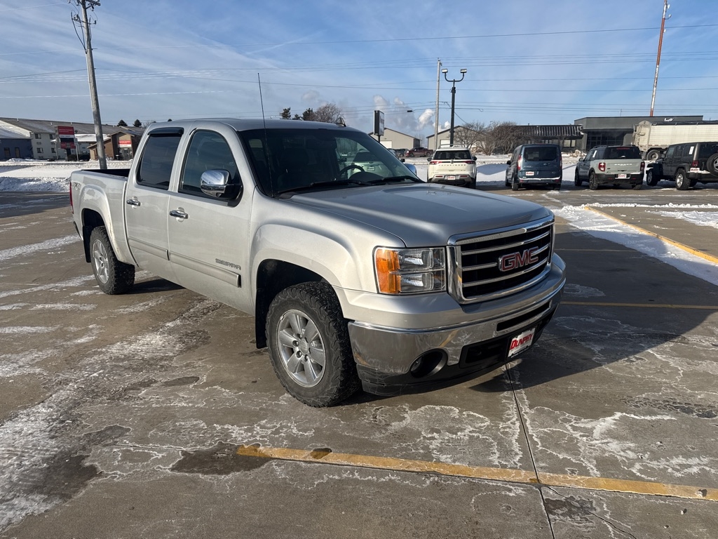2013 GMC Sierra 1500 4WD Crew Cab 143.5" SLT