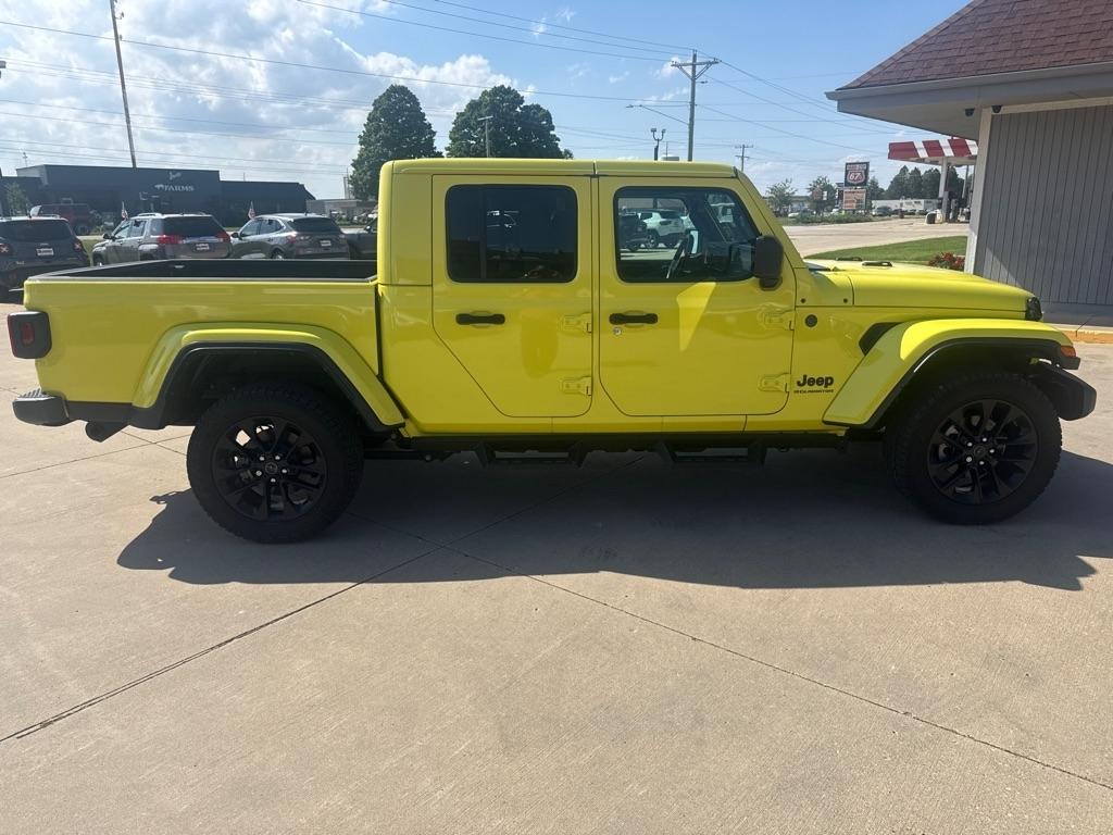 2024 Jeep Gladiator Nighthawk - Photo 7