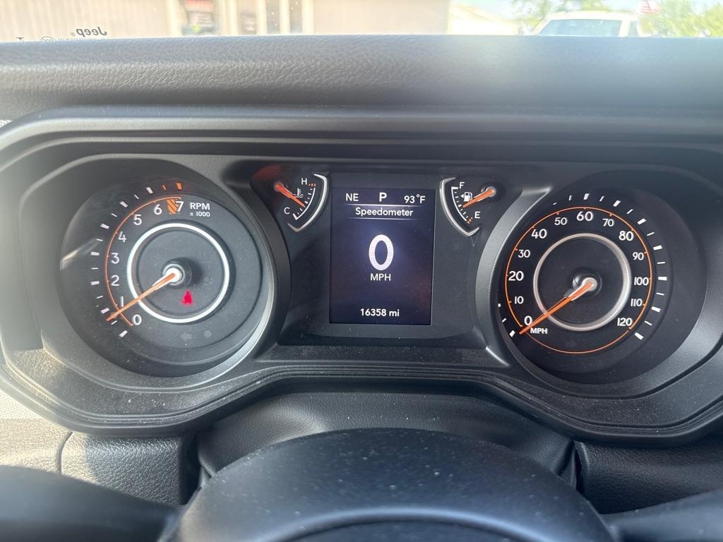 2024 Jeep Gladiator Nighthawk - Photo 28
