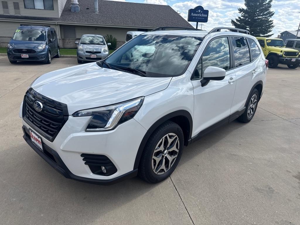 2024 Subaru Forester Premium AWD