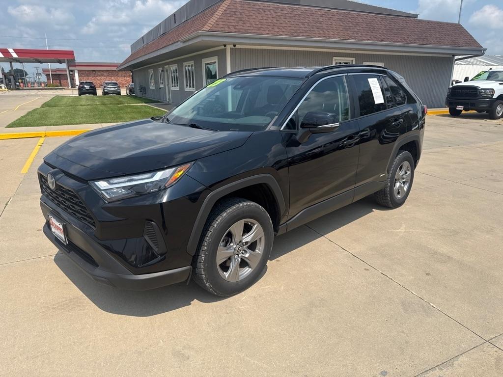 2023 Toyota RAV4 Hybrid LE AWD (Natl)