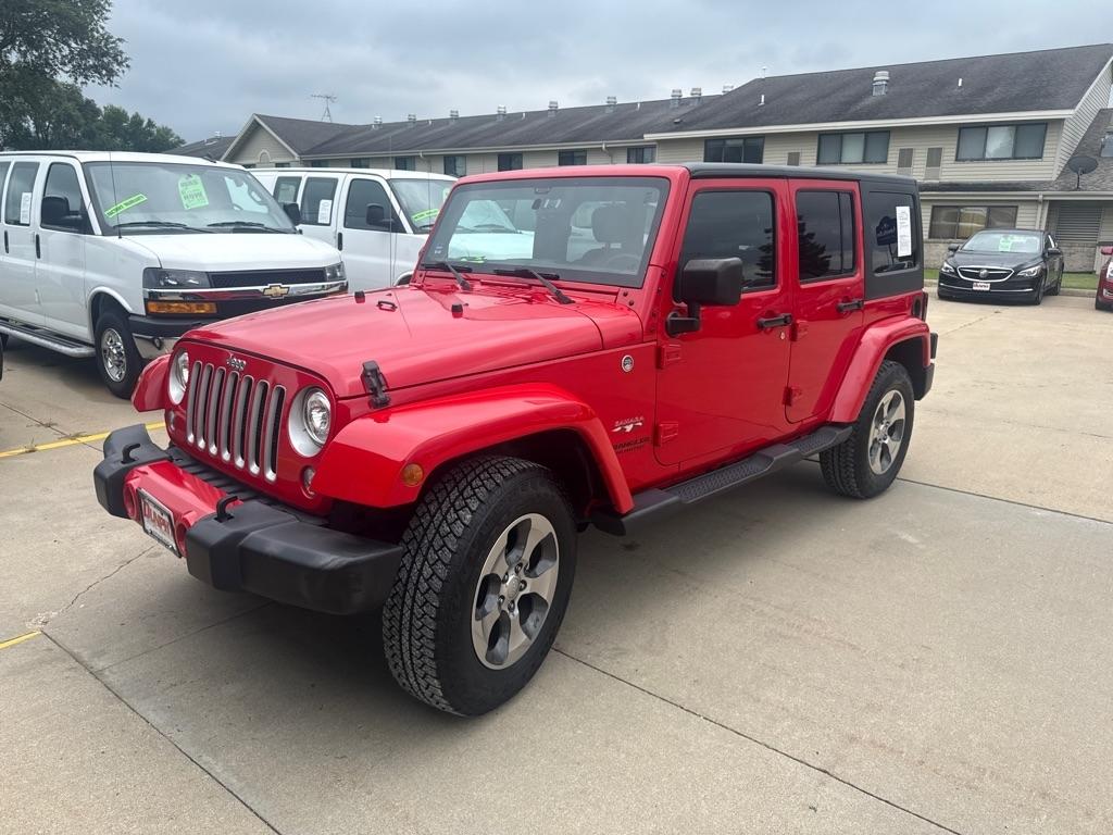 2017 Jeep Wrangler Unlimited Sahara 4x4