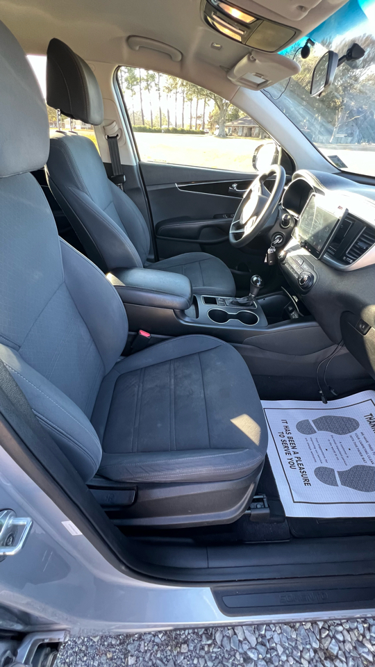 Kia Sorento L 2WD 2017