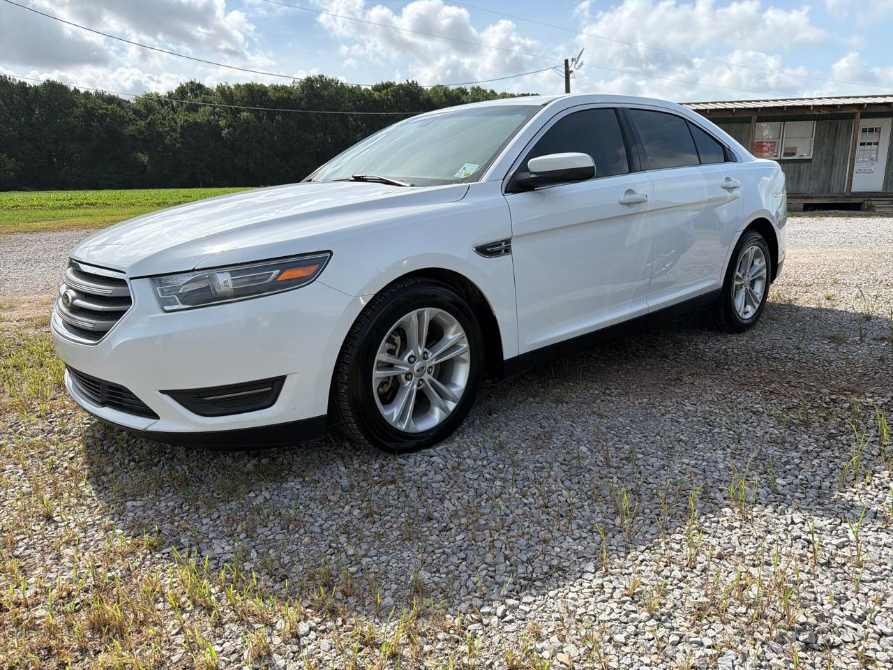 Ford Taurus SEL FWD 2015