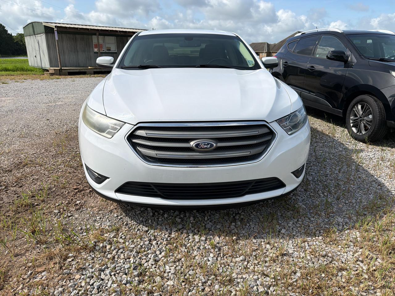 Ford Taurus SEL FWD 2015