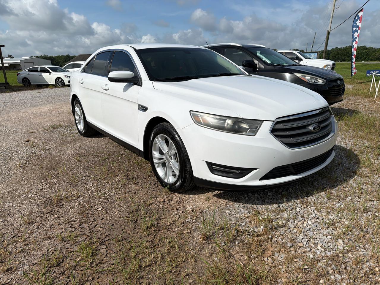 Ford Taurus SEL FWD 2015