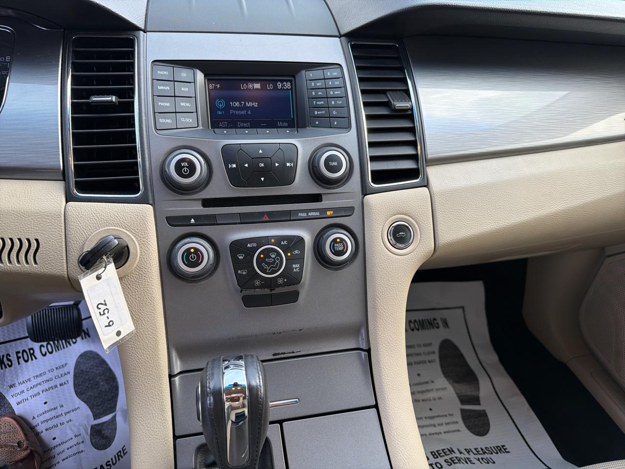 Ford Taurus SEL FWD 2015