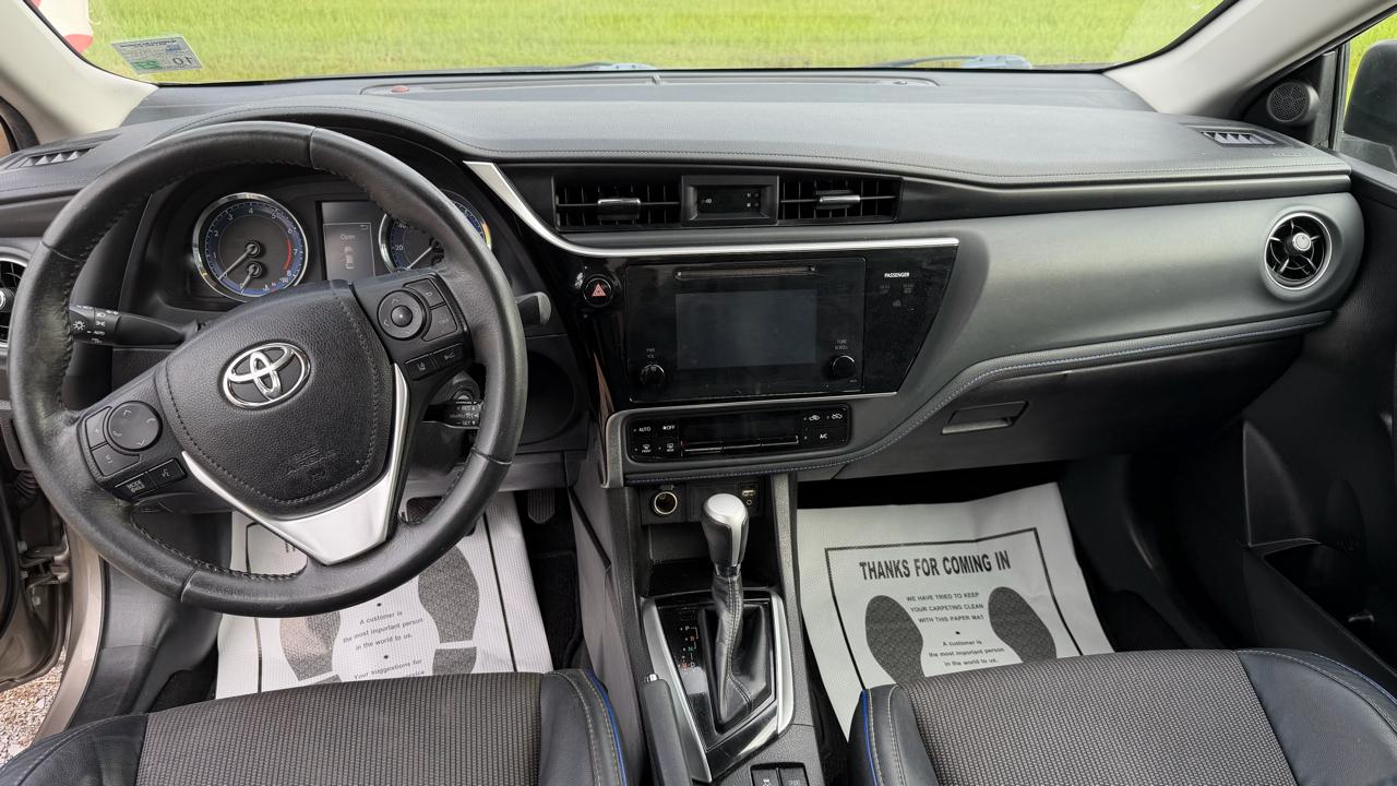 Toyota Corolla SE 4D Sedan 2017