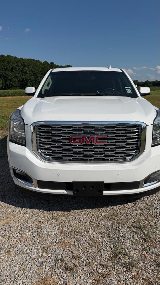 GMC Yukon XL Denali 4WD 2018