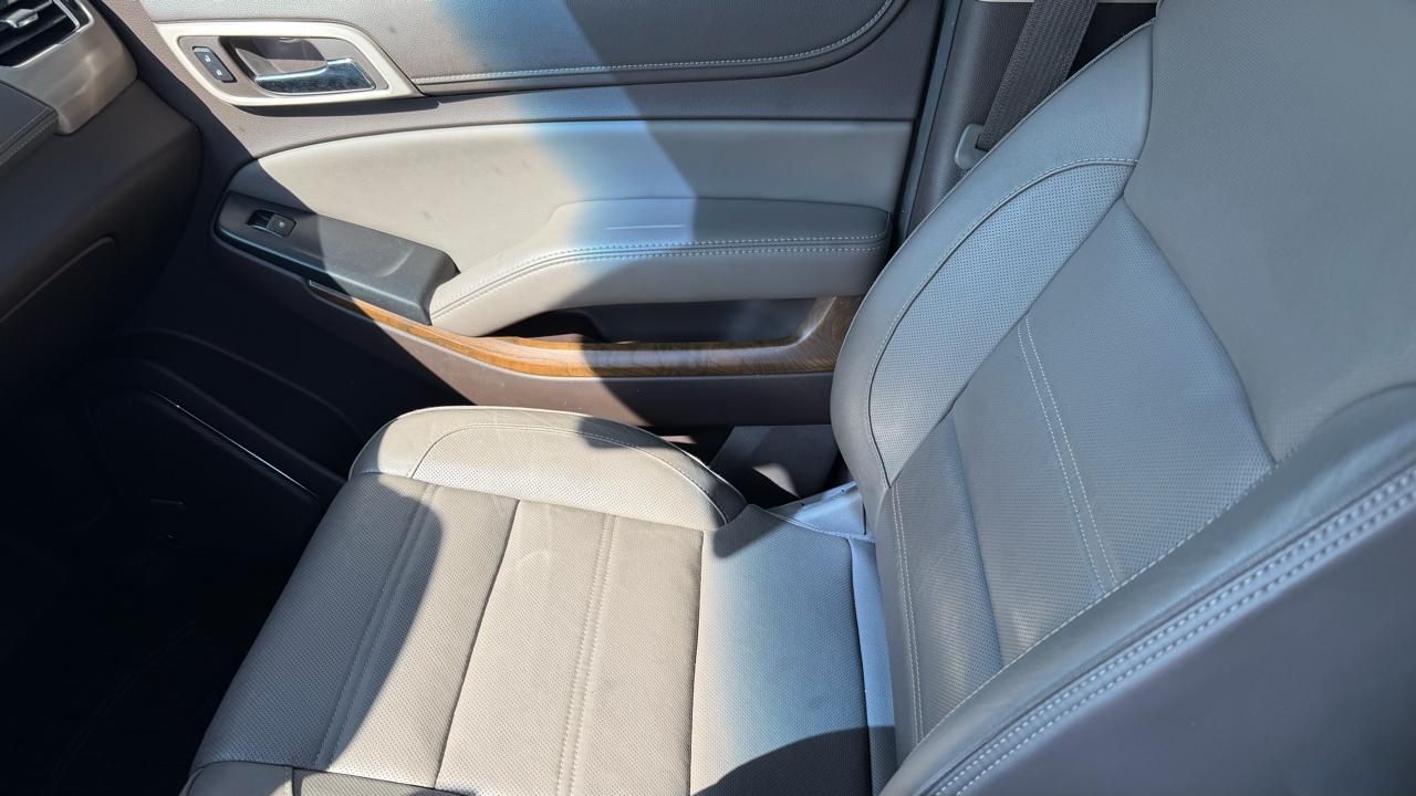 GMC Yukon XL Denali 4WD 2018