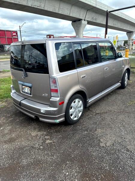 Scion xB Wagon 2005