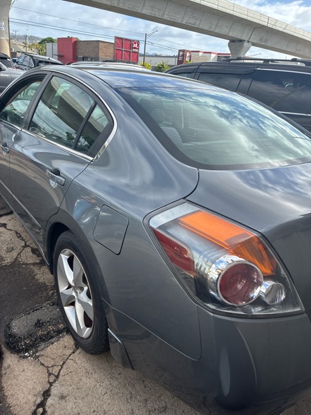 Nissan Altima 3.5 SE 2009