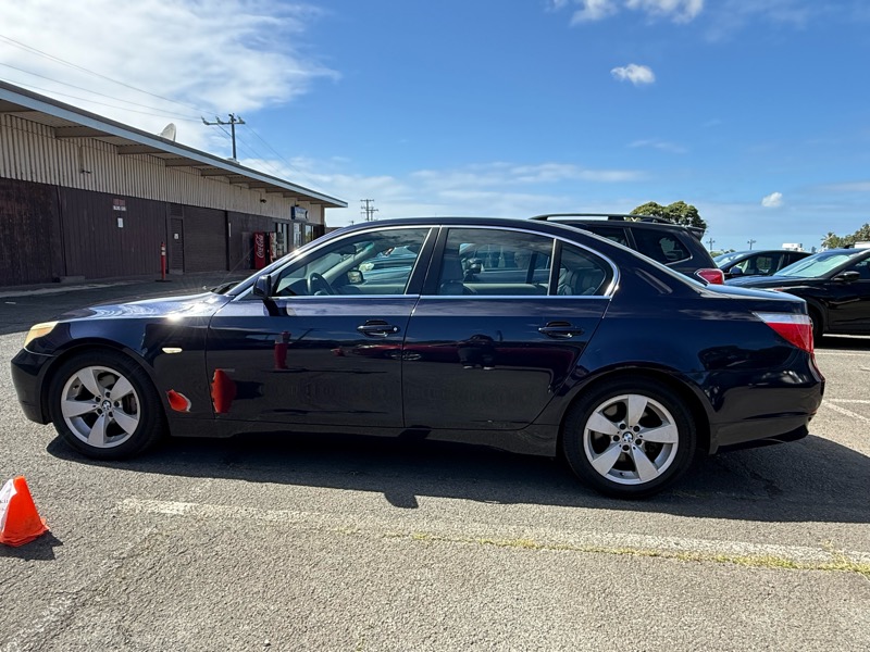 BMW 5-Series 525i 2005