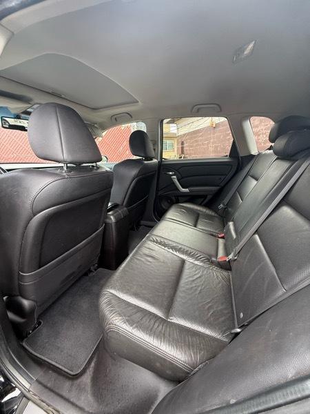 Acura RDX 5-Spd AT 2011