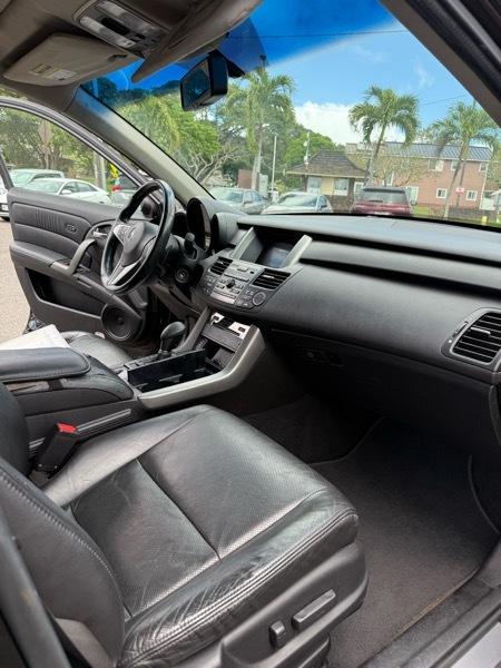 Acura RDX 5-Spd AT 2011