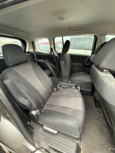 Mazda MAZDA5 Sport AT 2013