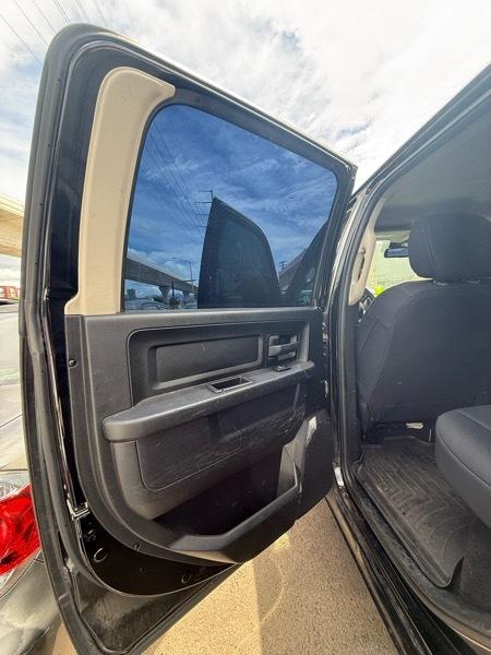 RAM 1500 2WD Crew Cab 140.5" SLT 2014