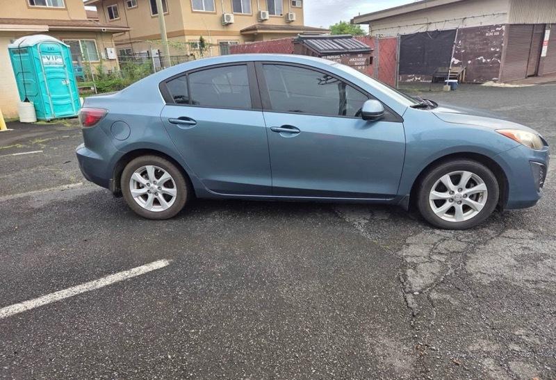 Mazda MAZDA3 i Touring 4-door 2010