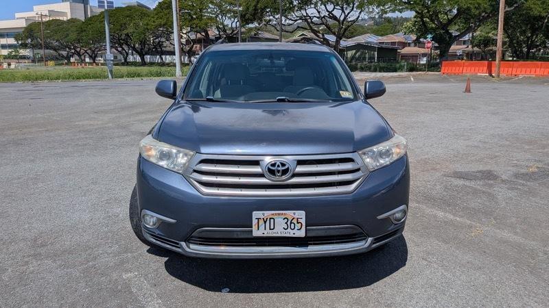 Toyota Highlander Base 4WD 2011