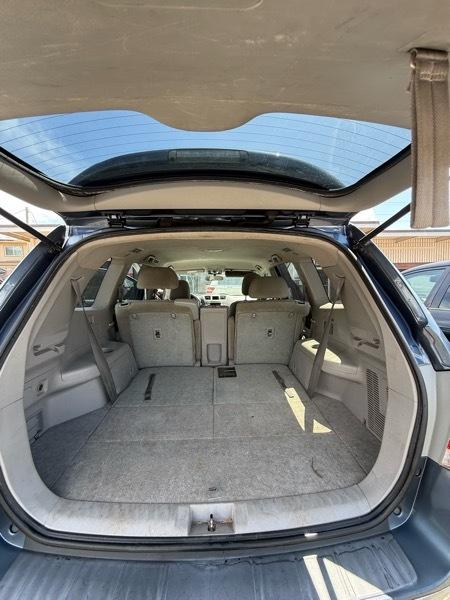 Toyota Highlander Base 4WD 2011