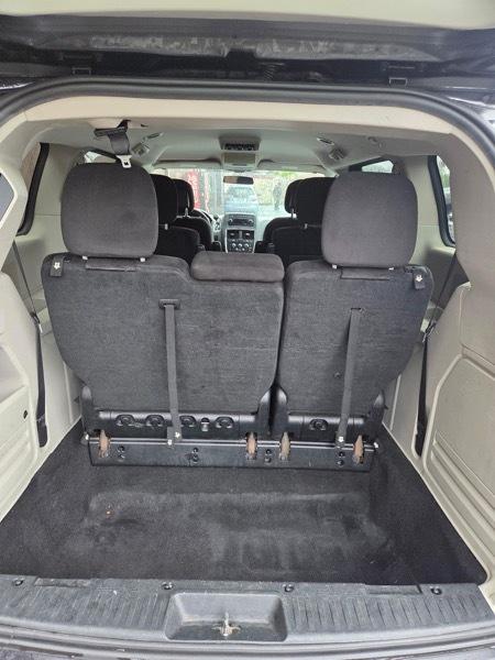 Dodge Grand Caravan SXT 2013