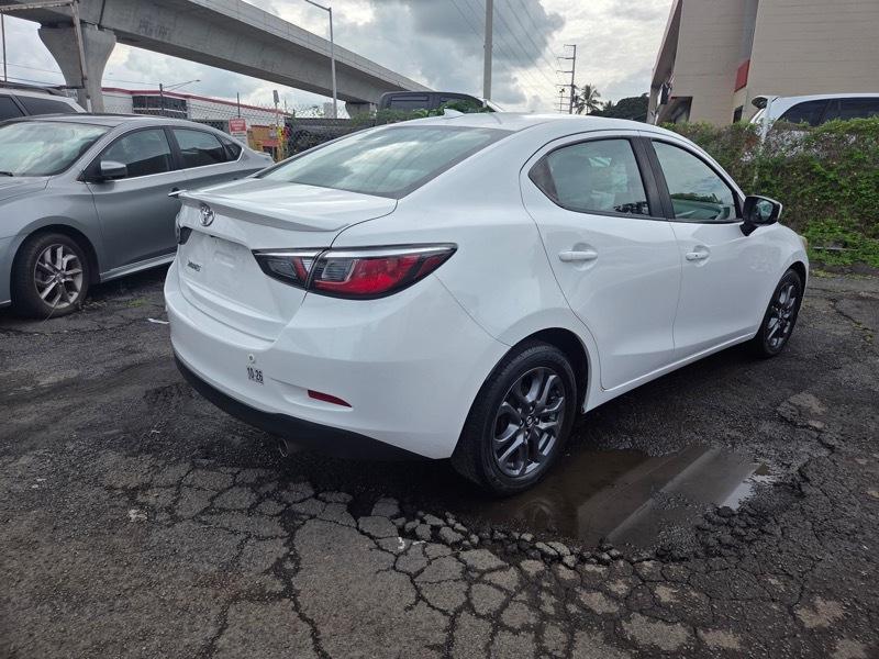 Toyota Yaris iA 6A 2019