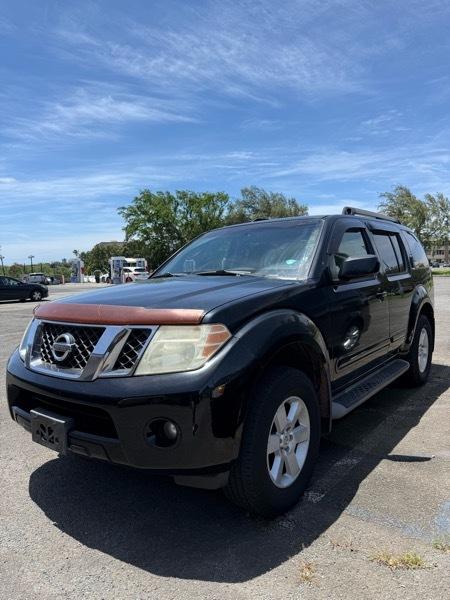 Nissan Pathfinder LE 2WD 2009