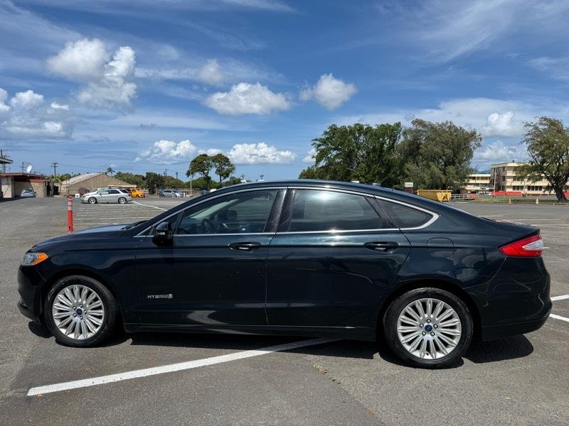 Ford Fusion Hybrid SE 2014