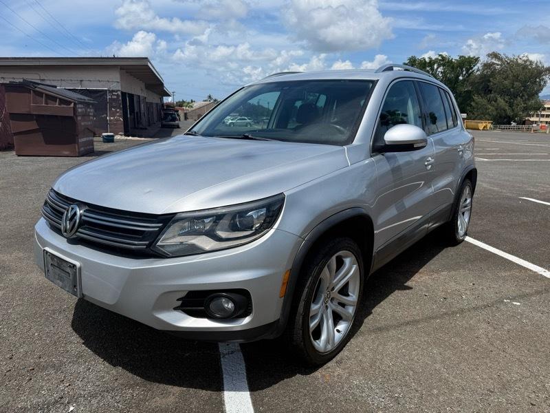 Volkswagen Tiguan S 2012