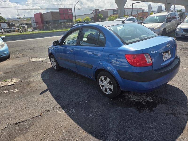 Kia Rio Base 2006