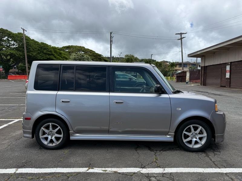 Scion xB Wagon 2005