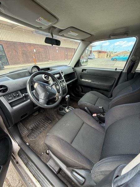 Scion xB Wagon 2005