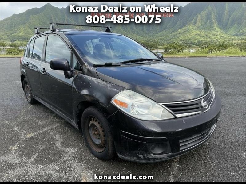 Nissan Versa 1.8 S Hatchback 2010