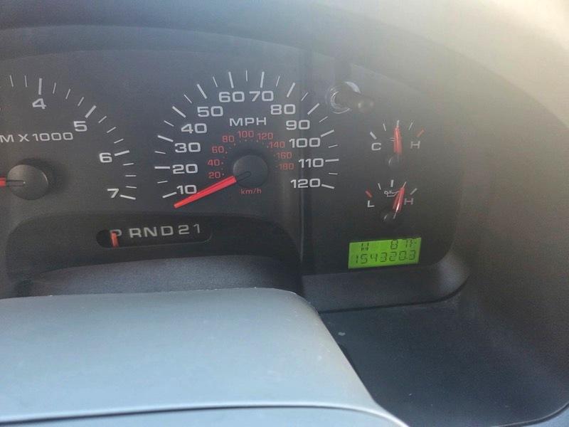 Ford F-150 Lariat SuperCab 5.5-ft Box 2WD 2004
