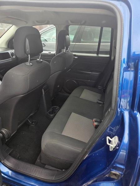 Jeep Compass Sport FWD 2010