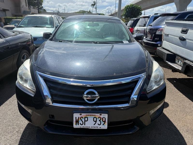 Nissan Altima 2.5 SV 2015