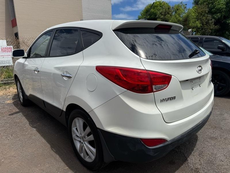 Hyundai Tucson Limited 2WD 2013