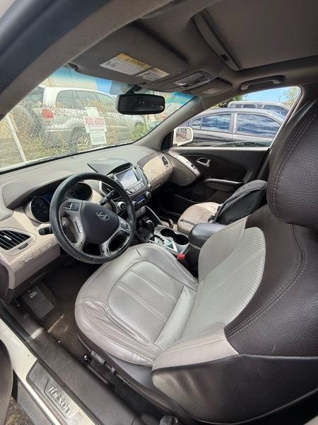 Hyundai Tucson Limited 2WD 2013