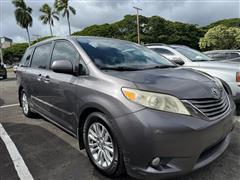 2012 Toyota Sienna 