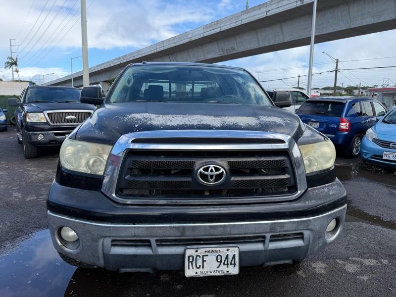 Toyota Tundra Tundra-Grade 5.7L FFV Double Cab 4WD 2010