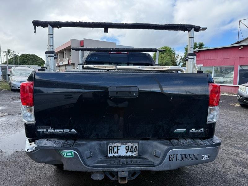 Toyota Tundra Tundra-Grade 5.7L FFV Double Cab 4WD 2010