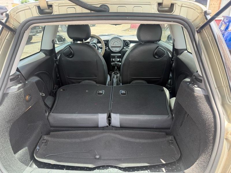 MINI Cooper Base 2010