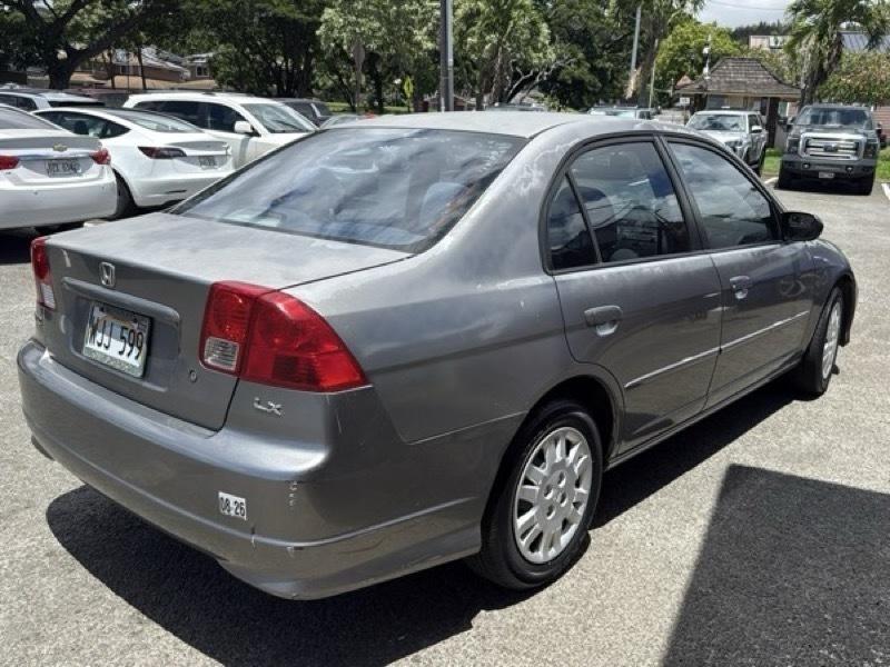 Honda Civic 1.5 4-Door Sedan 2005